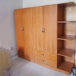 Tủ Quần Áo 4 Cánh Kèm Kệ Trưng Bày 2m2 Cũ