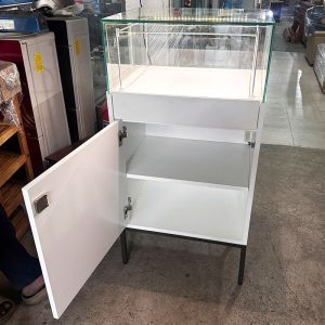 Tủ Trưng Bày Có Đèn LED 53cm Cũ