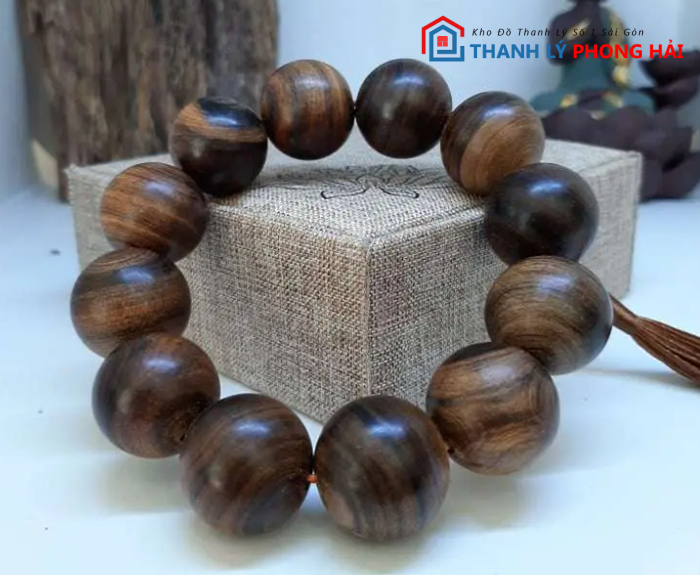 vong-tay-go-bach-xanh Gỗ Bách Xanh Là Gì? Đặc Điểm, Phân Loại Và Cách Nhận Biết Chuẩn Xác