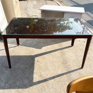 Bàn Ăn Mặt Gỗ Phủ Kính 1m45 Cũ
