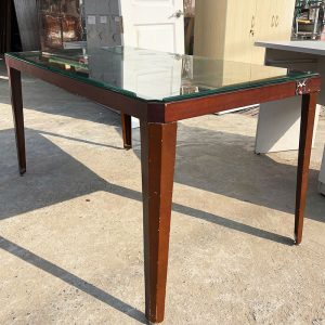Bàn Ăn Mặt Gỗ Phủ Kính 1m45 Cũ