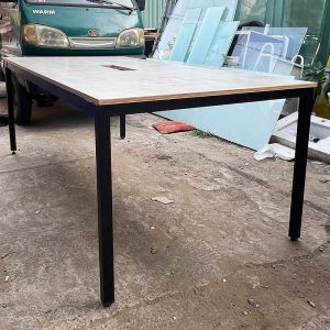 Bàn Họp Chân Sắt Vuông Mặt Gỗ MDF 2m1 Cũ