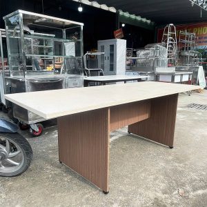 Bàn Họp Gỗ MDF 2m1 Kiểu Đơn Giản Cũ