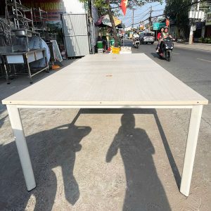 Bàn Họp Mặt Gỗ 2m4 Chân Sắt Cũ