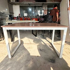 Bàn Làm Việc 1m2 Chân Chữ U Cũ (Nhiều Màu)