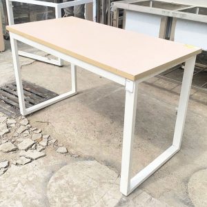 Bàn Làm Việc 1m2 Chân Chữ U Cũ