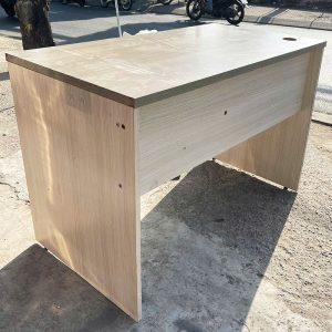 Bàn Làm Việc Có Bửng 1m Gỗ MDF Cũ
