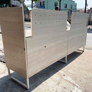 Bàn Làm Việc Cụm Gỗ MDF 2m2 Có Vách Che Cũ