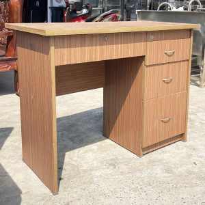 Bàn Làm Việc Gỗ MDF Có Hộc 1m Cũ