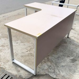 Bàn Trưởng Phòng Góc L Kèm Bửng 1m6 Cũ