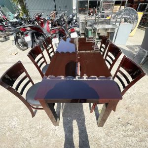 Bộ Bàn Ăn Cabin 1m6 Kèm Ghế Nệm Đen Cũ