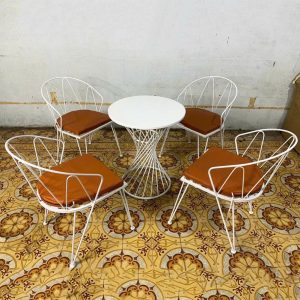 Bộ Bàn Ghế Cafe Khung Sắt Kèm 4 Ghế Mới 99%