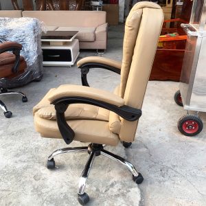 Ghế Giám Đốc Bọc Da Có Gác Chân (Nhiều Màu) Mới 99%