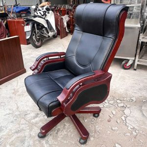 Ghế Giám Đốc Bọc Da Tay Chân Gỗ Cũ
