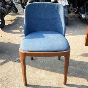 Ghế Grace Bọc Vải Bố Xanh Chân Gỗ Cũ