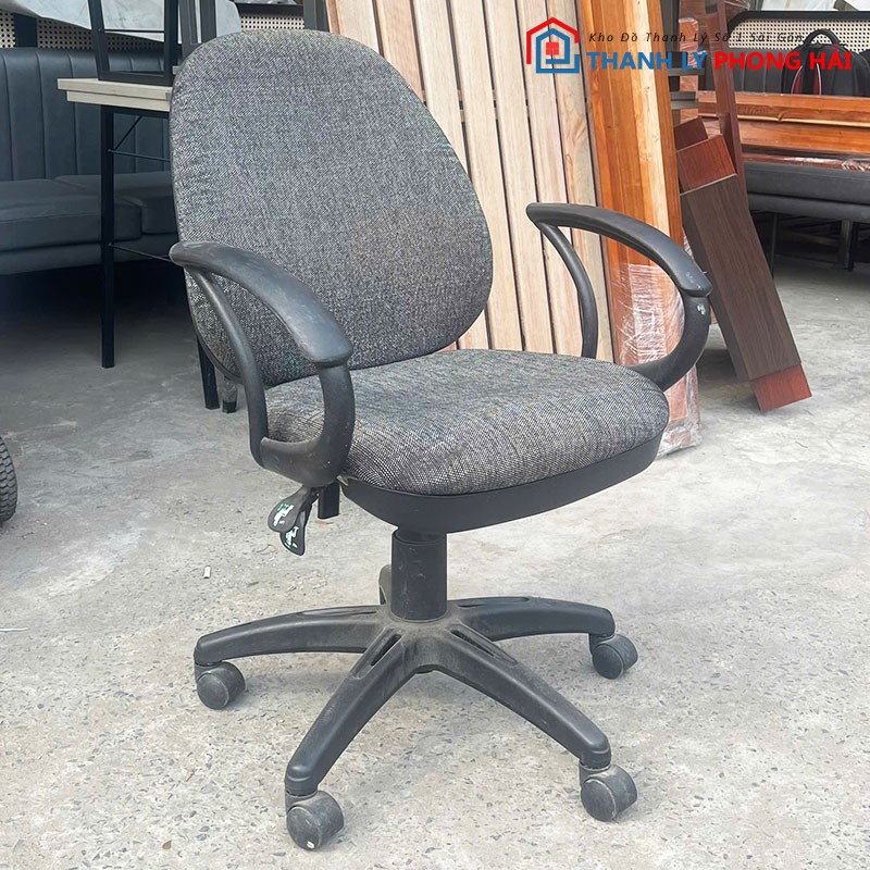 ghe-xoay-van-phong-dem-ni-xam-cu-3 Ghế Xoay Văn Phòng Đệm Nỉ Xám Cũ