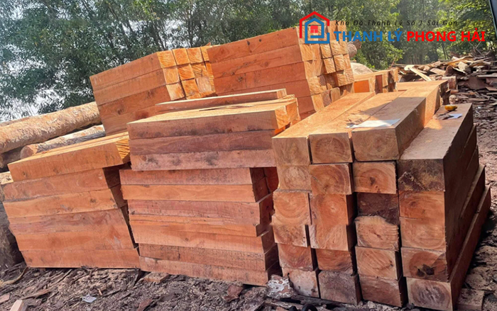 gia-go-dau Gỗ Dầu Là Gì? Phân Loại & Đặc Điểm Nhận Biết