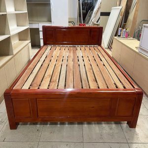 Giường 1m2 Gỗ Tự Nhiên Vạt Gỗ Mới 99%