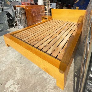 Giường Gỗ Tự Nhiên Khung Chắc Cũ (Nhiều Size)