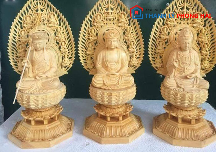 go-hoang-dan-trang Gỗ Hoàng Đàn Là Gì? Phân Loại & Đặc Điểm Nhận Biết