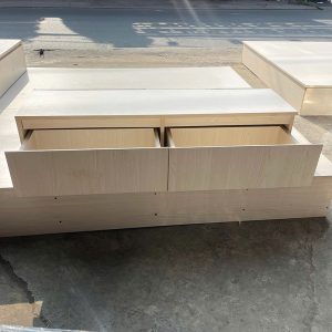 Tab Đầu Giường MFG Cũ Màu Vân Gỗ 1m26 Cũ