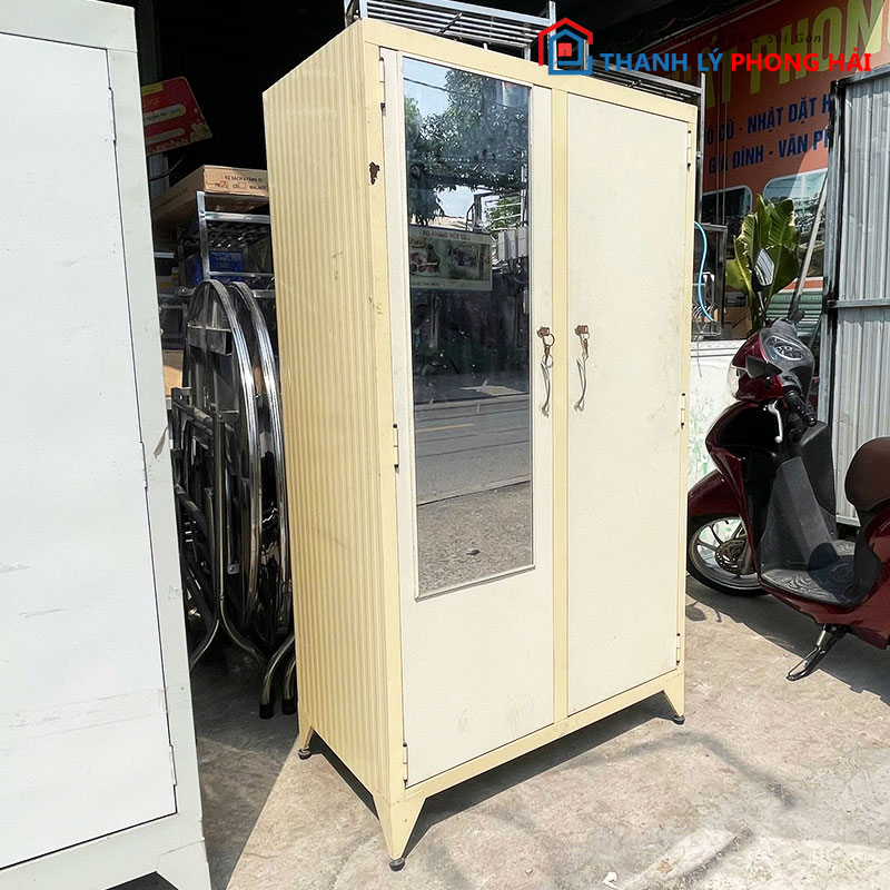 tu-sat-2-canh-kem-guong-88cm-cu-nhieu-mau-2 Tủ Sắt 2 Cánh Kèm Gương 88cm Cũ (Nhiều Mẫu)