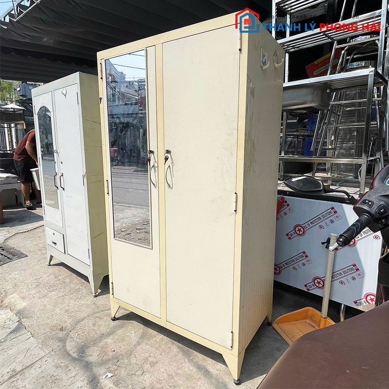 tu-sat-2-canh-kem-guong-88cm-cu-nhieu-mau-3 Tủ Sắt 2 Cánh Kèm Gương 88cm Cũ (Nhiều Mẫu)