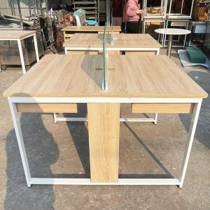 Bàn Làm Việc Đôi Chân Sắt 1m2 Cũ