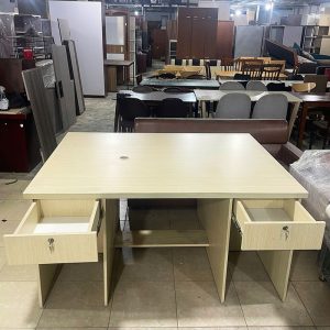 Bàn Làm Việc Gỗ Công Nghiệp 1m55 Có 2 Ngăn Cũ