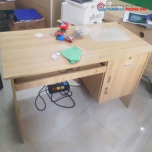 Bàn Làm Việc Gỗ MDF 1m2 Kèm Hộc Bàn Phím Cũ