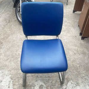 Ghế Chân Quỳ Nệm Da Xanh Cũ