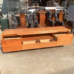 Kệ Tivi Gỗ Tự Nhiên Kiểu Hiện Đại 2m Mới 99%
