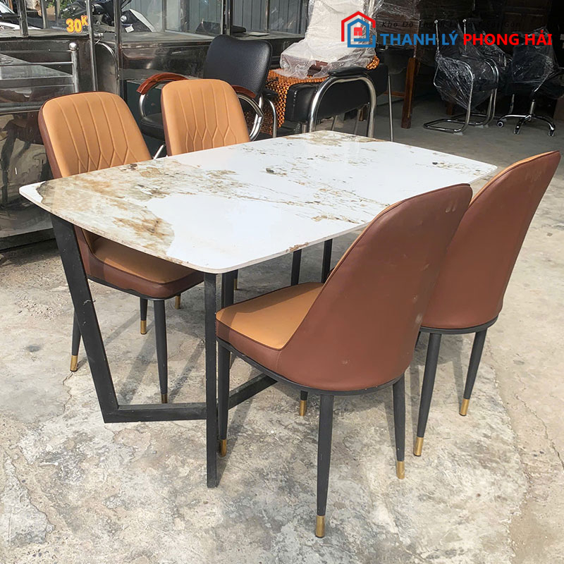 bo-ban-an-mat-van-da-1m4-kem-4-ghe-monet-1 Bộ Bàn Ăn Mặt Vân Đá 1m4 Kèm 4 Ghế Monet Mới 99% (Nhiều Màu)