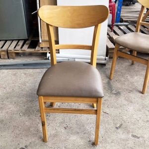 Bàn Ăn 1m8 Kèm Ghế Cabin, Ghế Mango Cũ