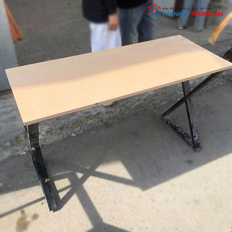 ban-chan-chu-x-1m-mat-go-mdf-cu-1-1 Bàn Chân Chữ X 1m Mặt Gỗ MDF Cũ (Nhiều Size)