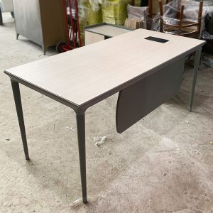Bàn Giám Đốc 1m6 Góc L Cũ Kèm Tủ Phụ
