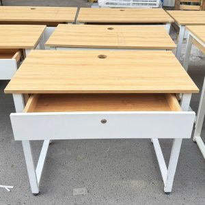 Bàn Học Có Ngăn Kéo Cũ