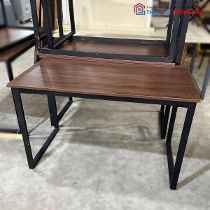 Bàn Làm Việc 1m2 Chân Sắt Mặt Gỗ Trắng Cũ (Nhiều Màu)