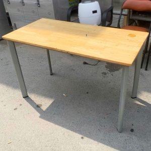 Bàn Làm Việc 1m2 Chân Trụ Tròn Cũ