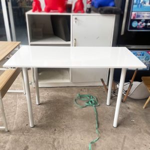 Bàn Làm Việc 1m2 Gỗ MDF Phủ Melamine Cũ
