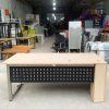 Bàn Làm Việc Bửng Sắt 1m6 Khung Inox Cũ