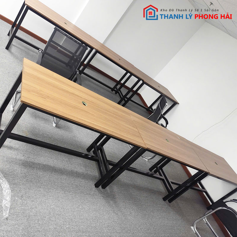 ban-lam-viec-chan-sat-1m2-mat-go Bàn Làm Việc Chân Sắt 1m2 Mặt Gỗ MDF Cũ