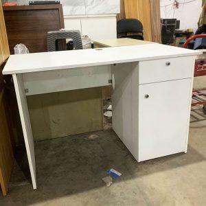Bàn Làm Việc Gỗ MDF Màu Trắng Cũ
