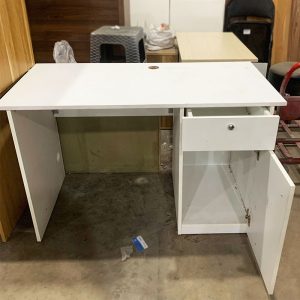 Bàn Làm Việc Gỗ MDF Màu Trắng Cũ