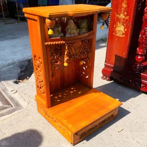 Bàn Thờ Ông Địa Gỗ Tự Nhiên Nhỏ Gọn Cũ