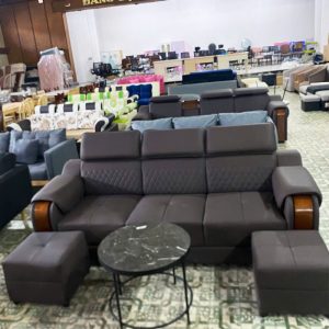 Băng Sofa 3 Chỗ Tay Ốp Gỗ Mới 99%