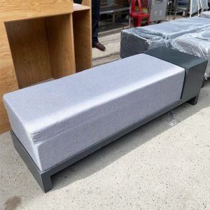Băng Sofa Chờ 1m6 Khung Gỗ Cũ