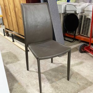 Bộ Bàn Ăn Hiện Đại 1m4 Kèm Ghế Bọc Da Nâu Cũ