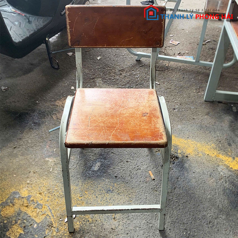 bo-ban-ghe-hoc-sinh-mat-go-cu-1 Bộ Bàn Ghế Học Sinh Mặt Gỗ Cũ