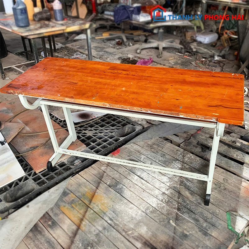 bo-ban-ghe-hoc-sinh-mat-go-cu-2 Bộ Bàn Ghế Học Sinh Mặt Gỗ Cũ